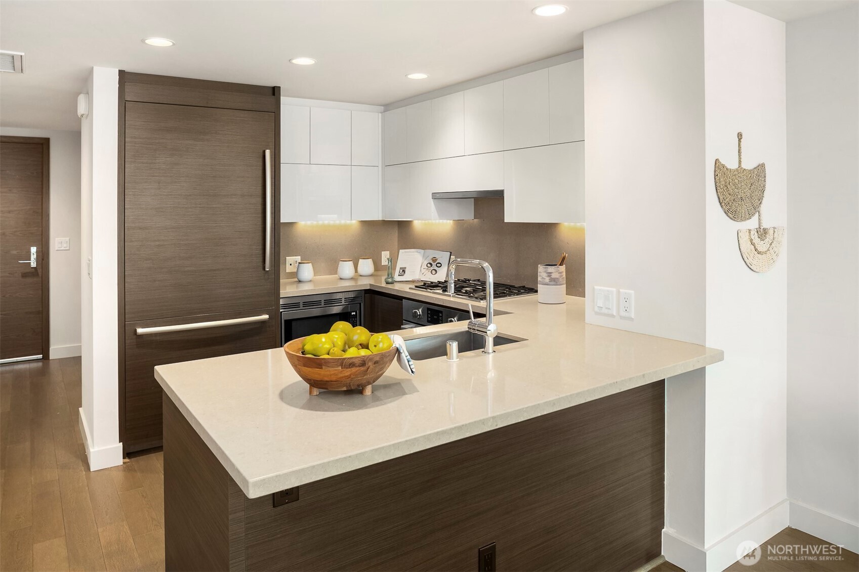 583 Battery Street 3607n Property Photo 6