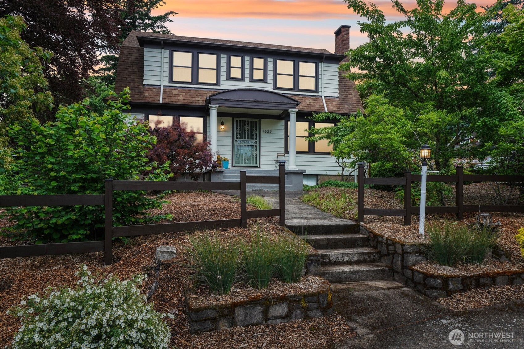 1623 Division Street Property Photo 1