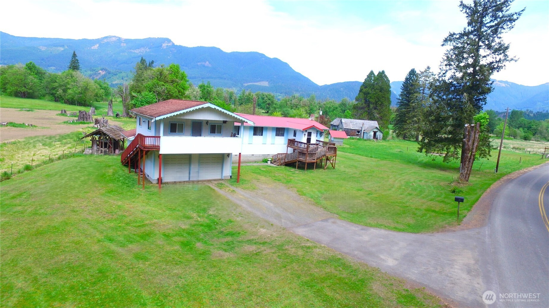 150 Skinner Road Property Photo 1