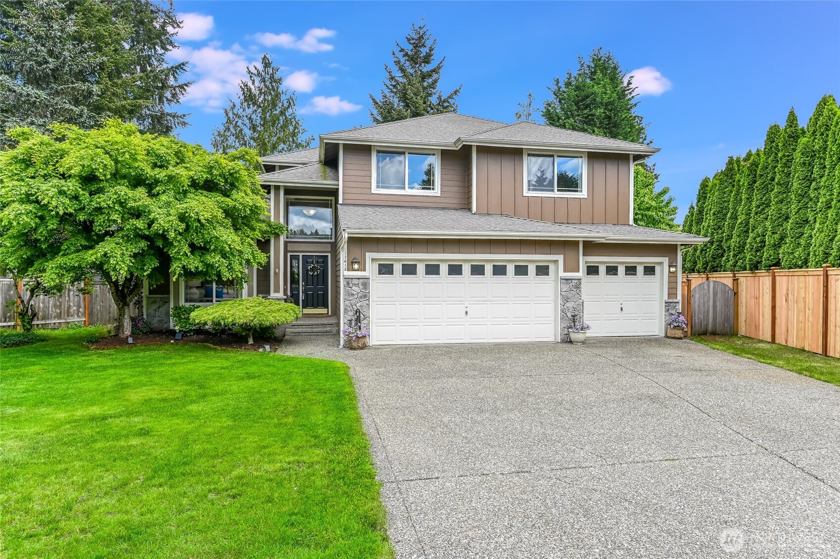 17613 Se 257th Court Property Photo