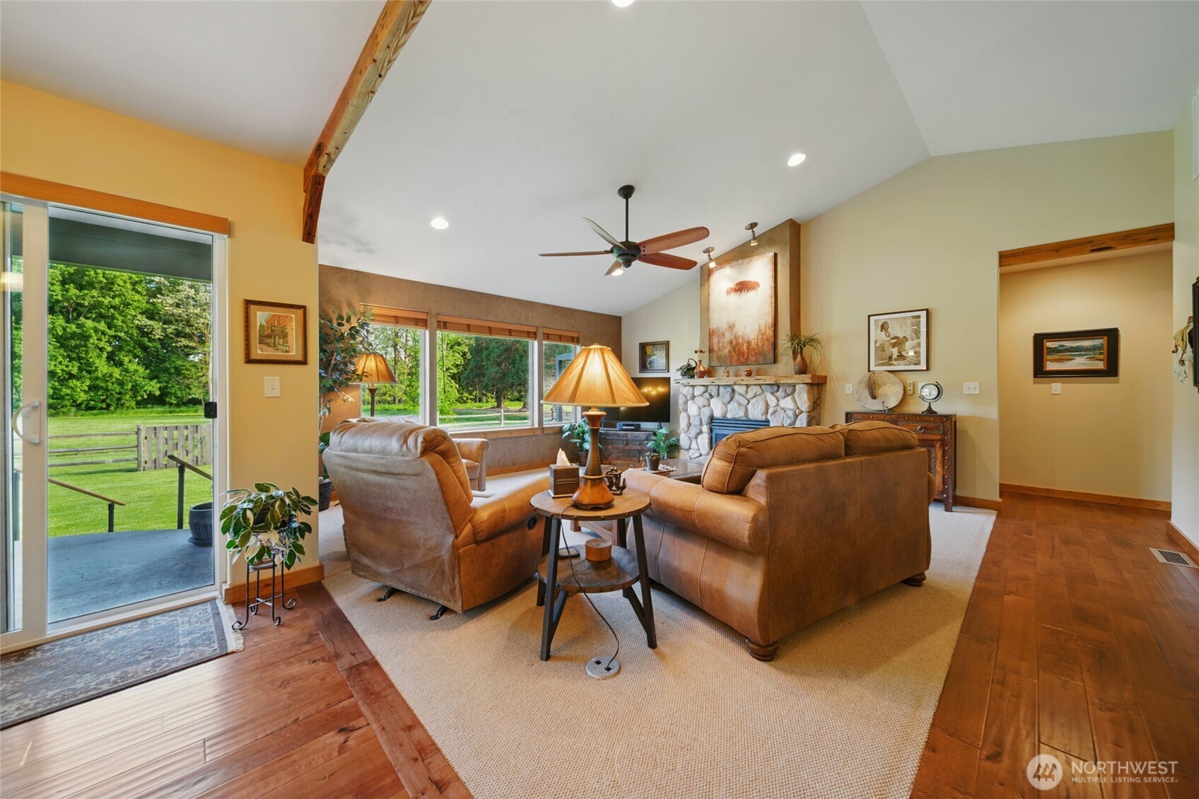 52 Buttonquail Lane Property Photo 6
