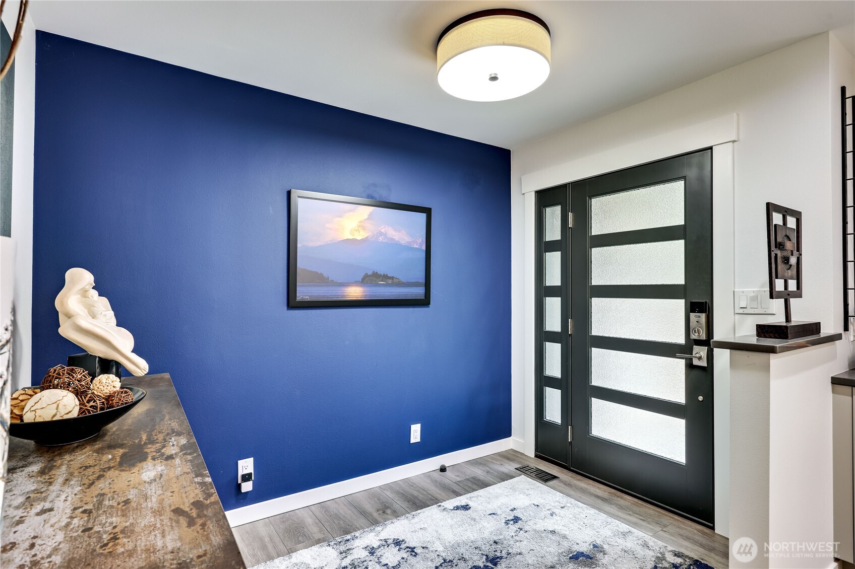 30 Hemlock Court Property Photo 6