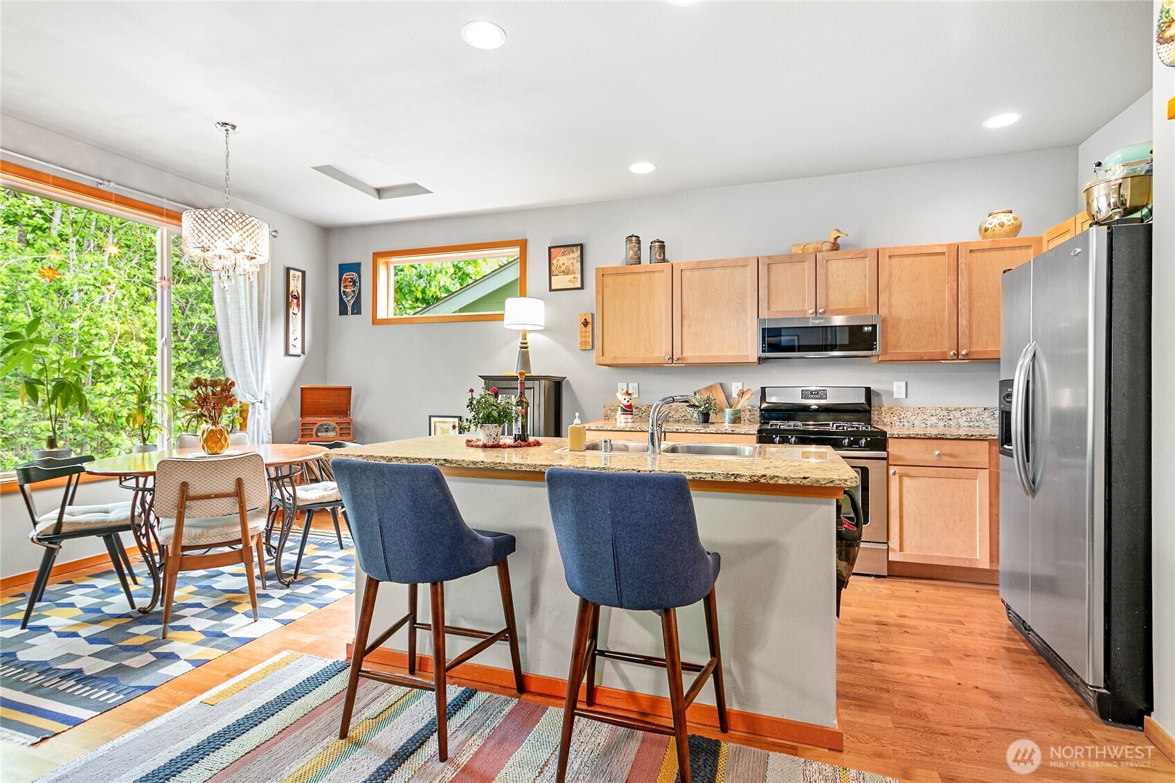 2091 Calico Loop Property Photo 3