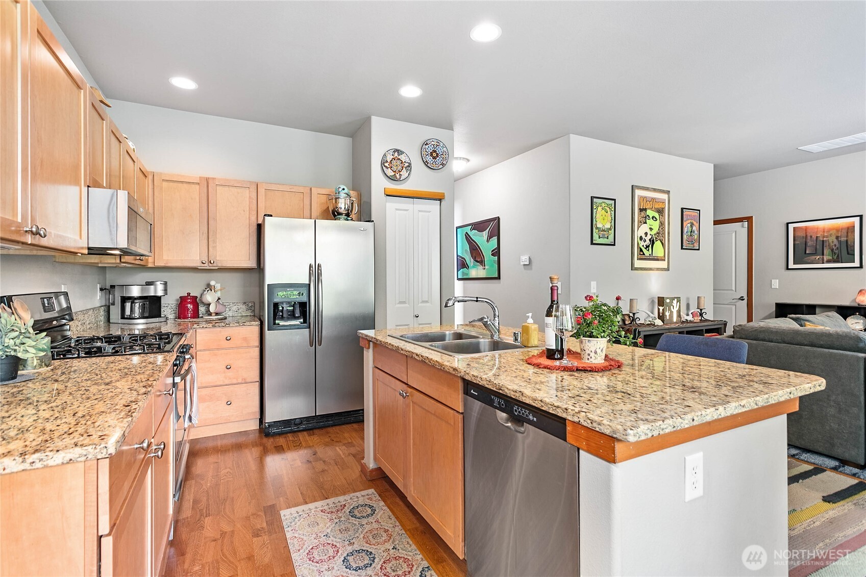 2091 Calico Loop Property Photo 7