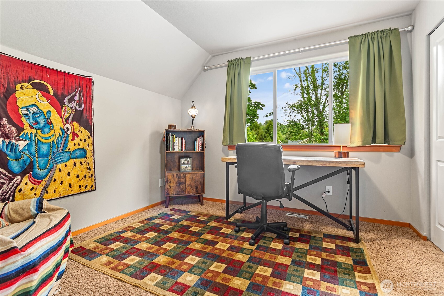 2091 Calico Loop Property Photo 16