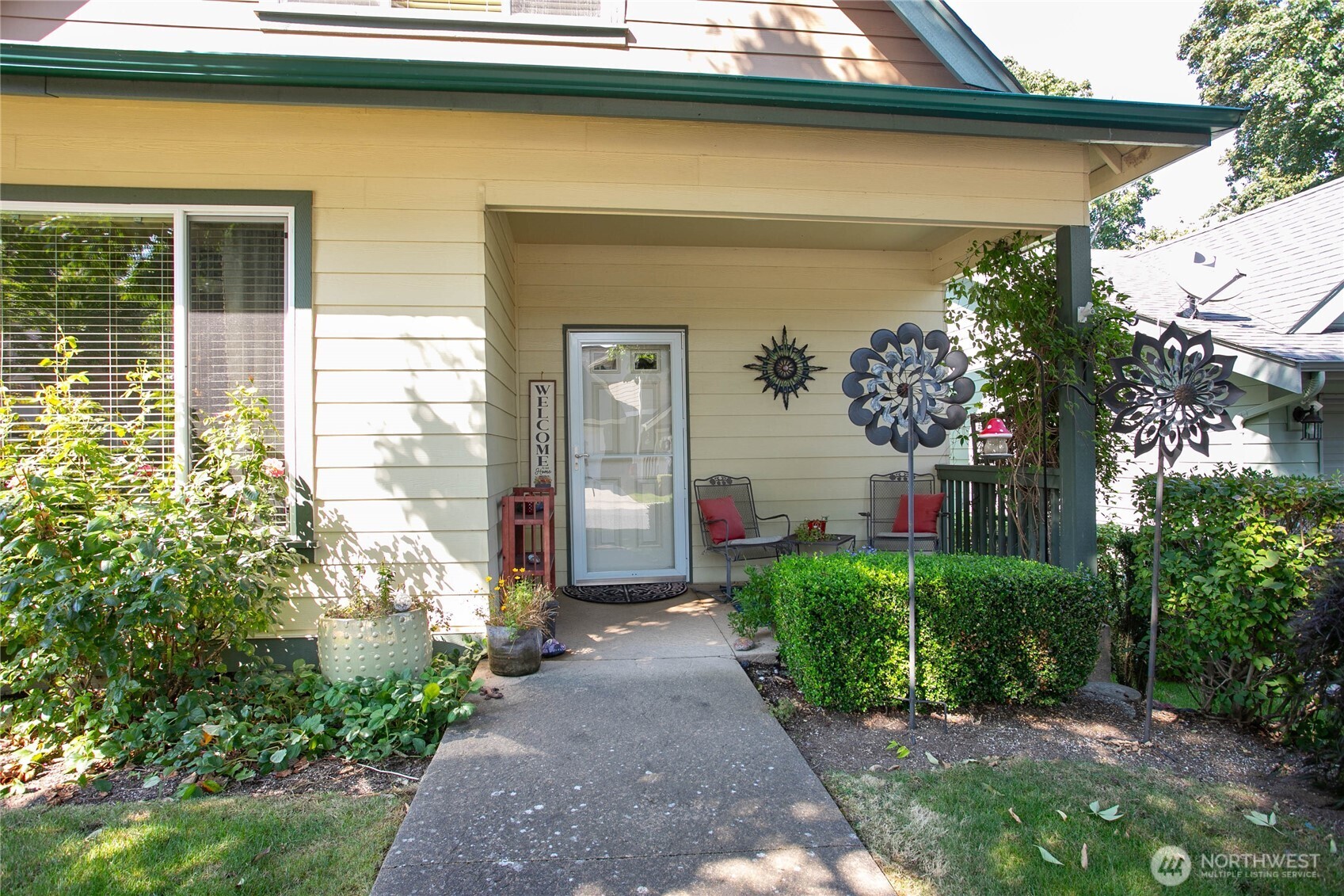 2091 Calico Loop Property Photo 24