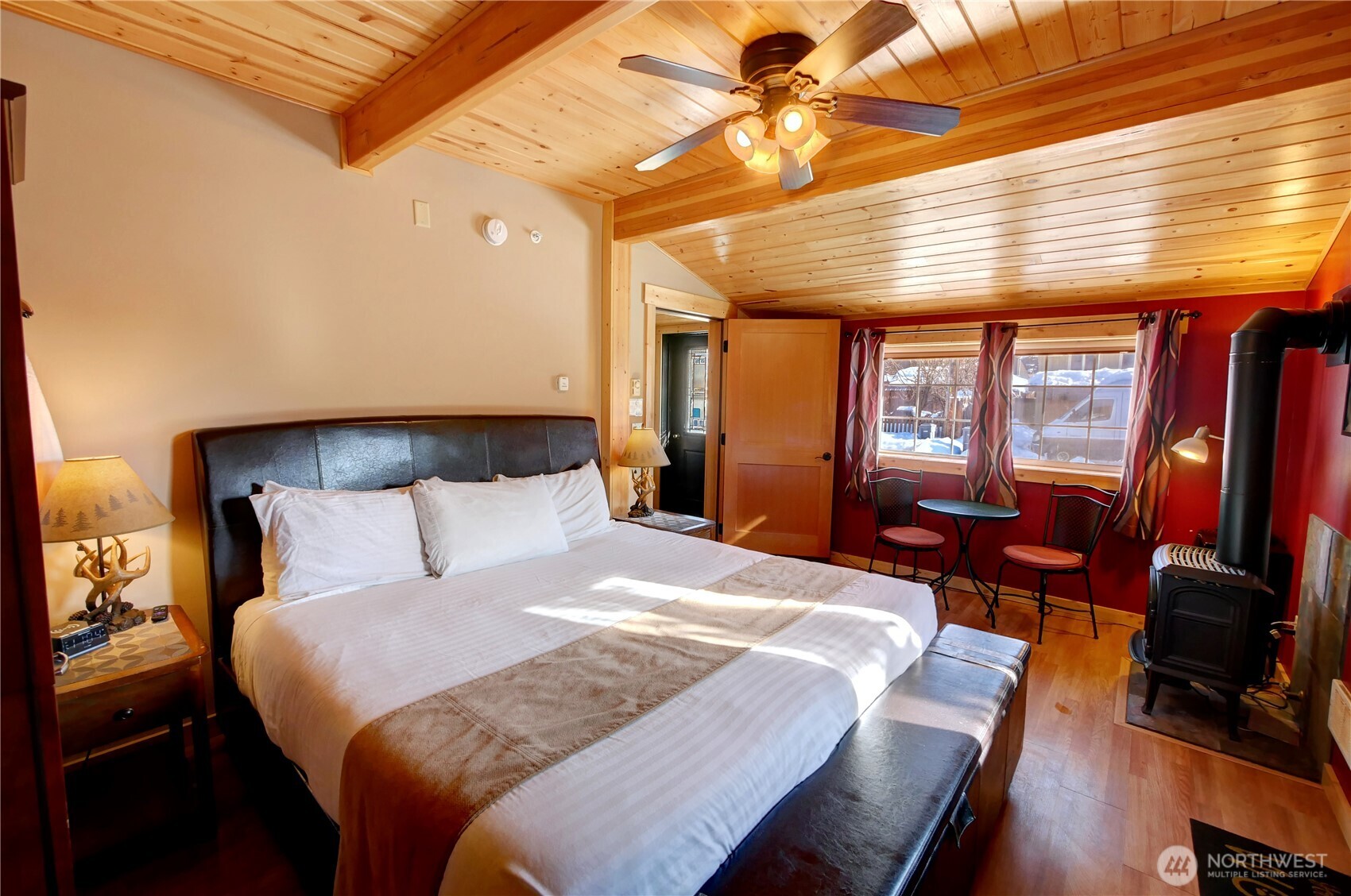 115 Johnson Street 1,2,3 Property Photo 9