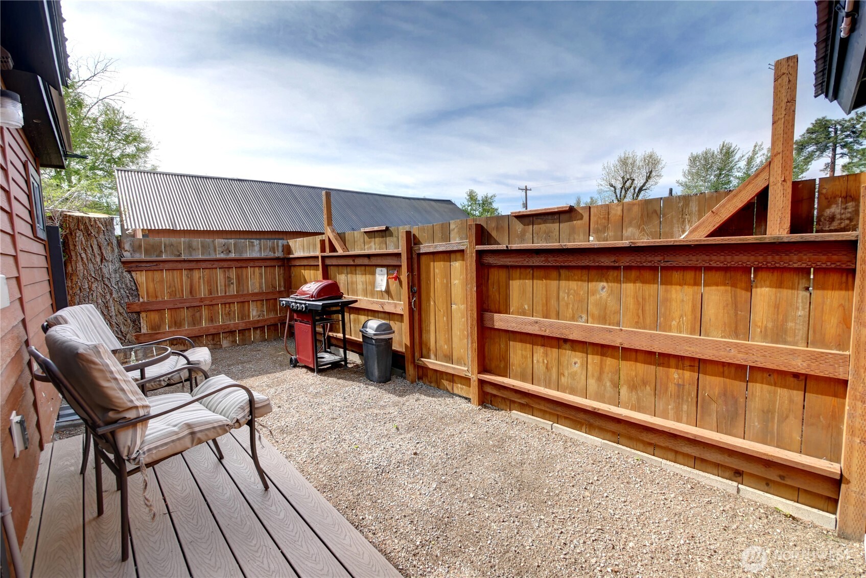 115 Johnson Street 1,2,3 Property Photo 16