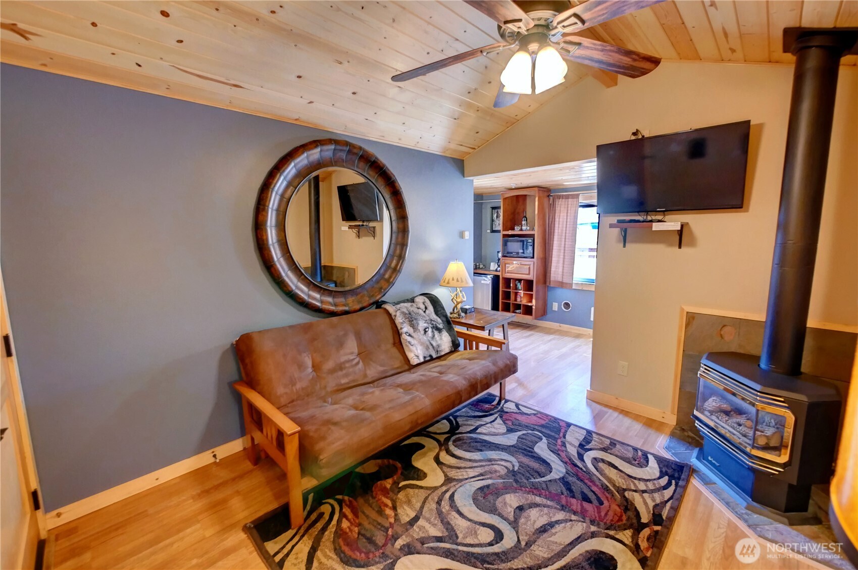 115 Johnson Street 1,2,3 Property Photo 21