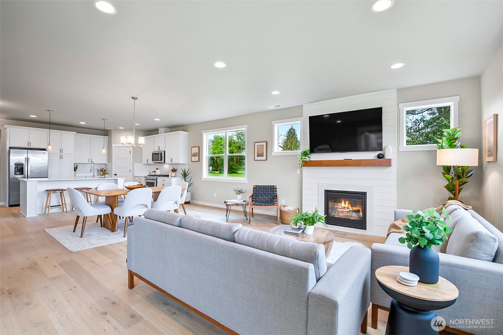 17711 11th Avenue Property Photo 5