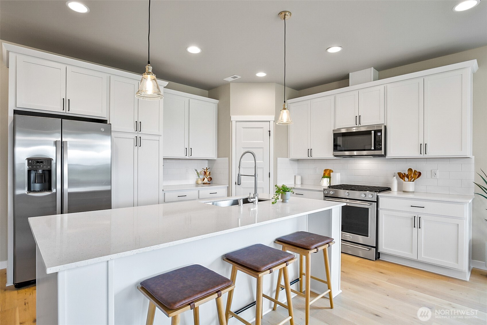 17711 11th Avenue Property Photo 7