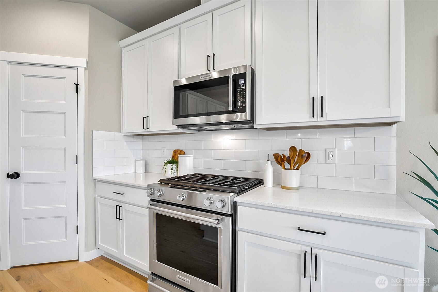 17711 11th Avenue Property Photo 9