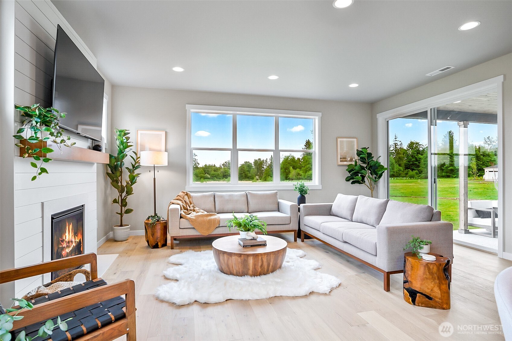 17711 11th Avenue Property Photo 12