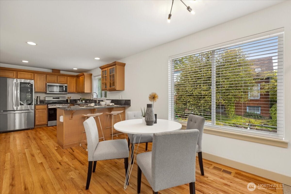 5971 Rainier Avenue A Property Photo 10