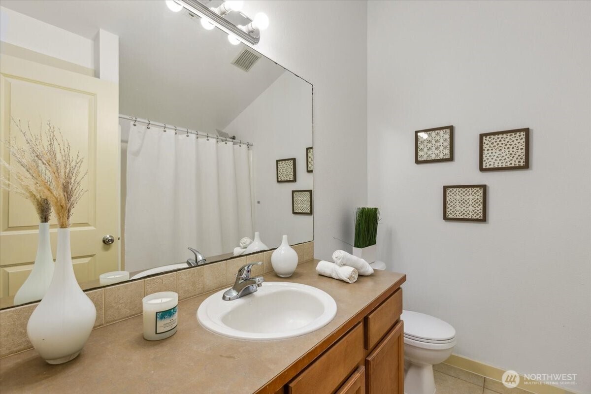 5971 Rainier Avenue A Property Photo 18