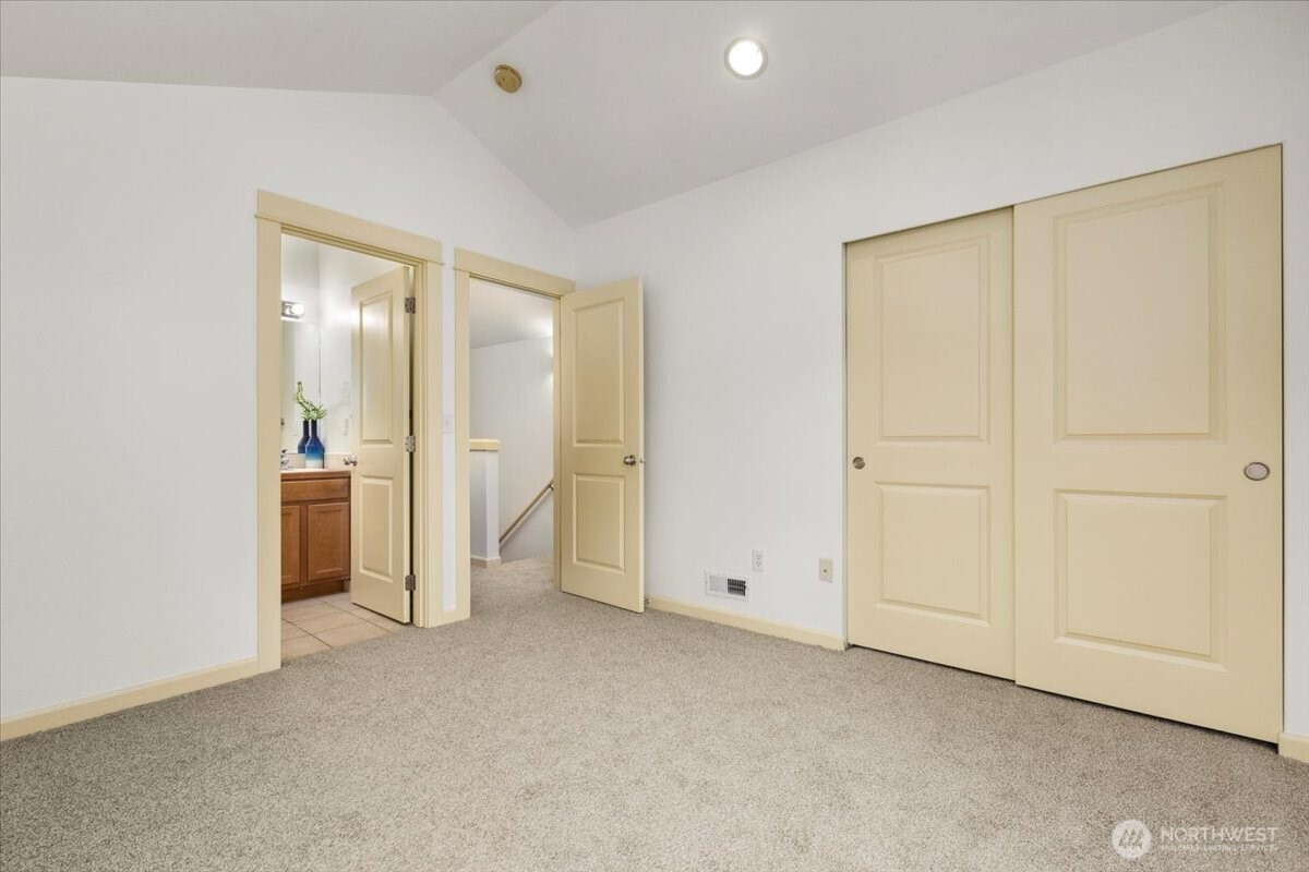 5971 Rainier Avenue A Property Photo 20
