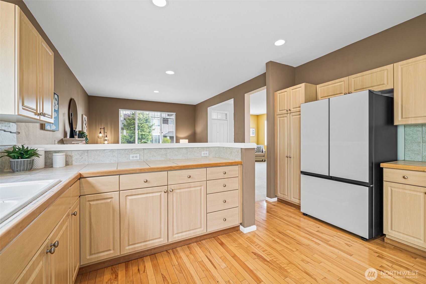 17071 165th Avenue Property Photo 5