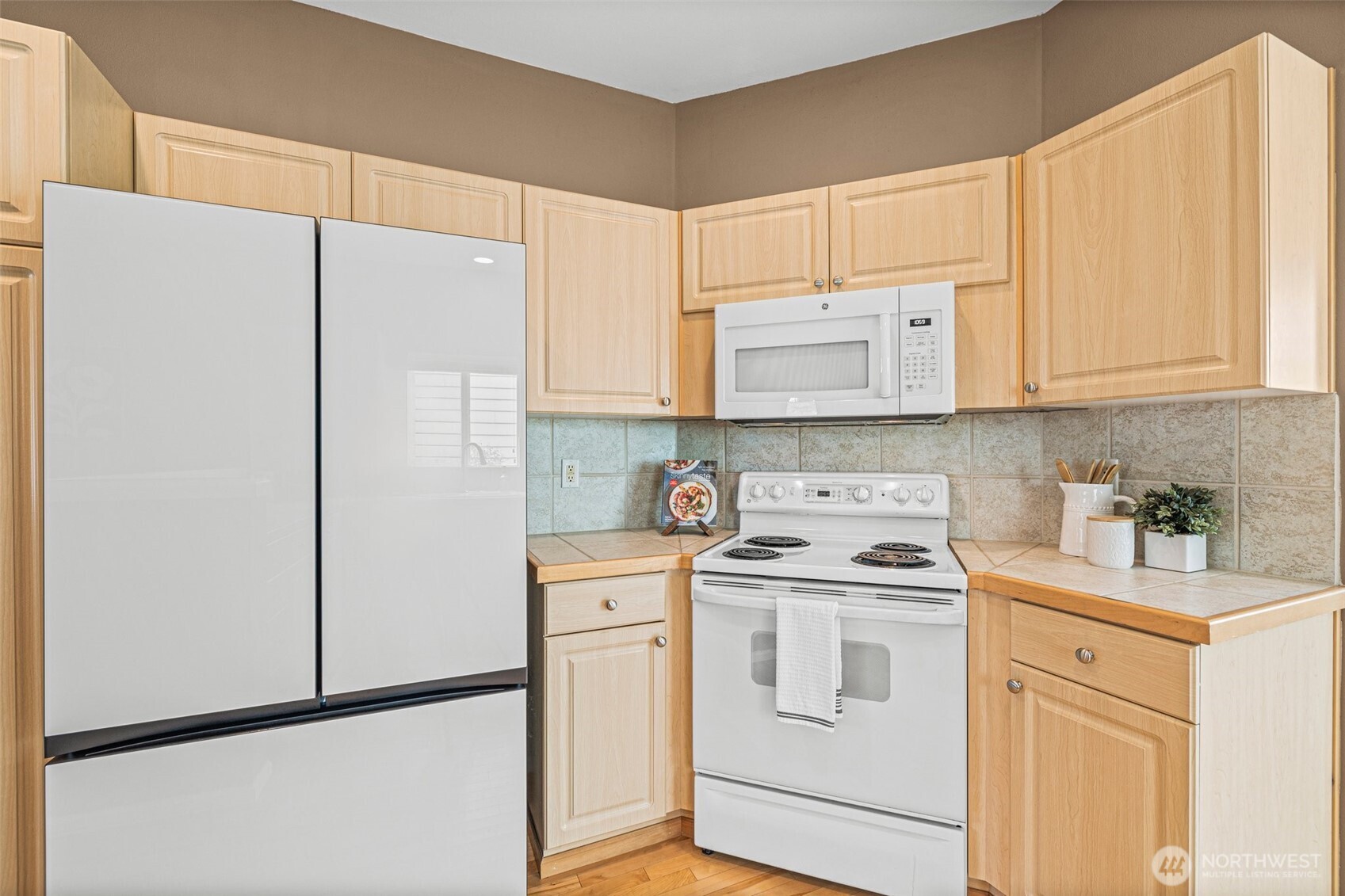17071 165th Avenue Property Photo 8