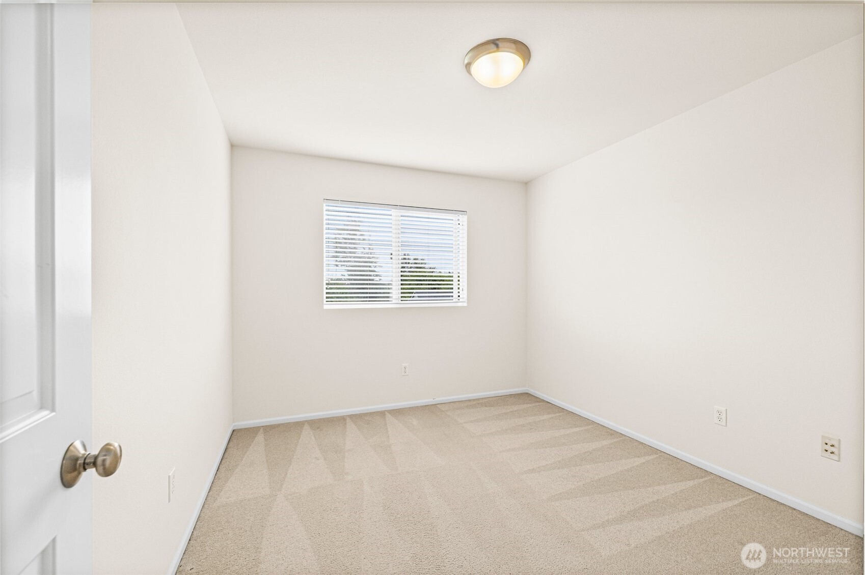 17071 165th Avenue Property Photo 16