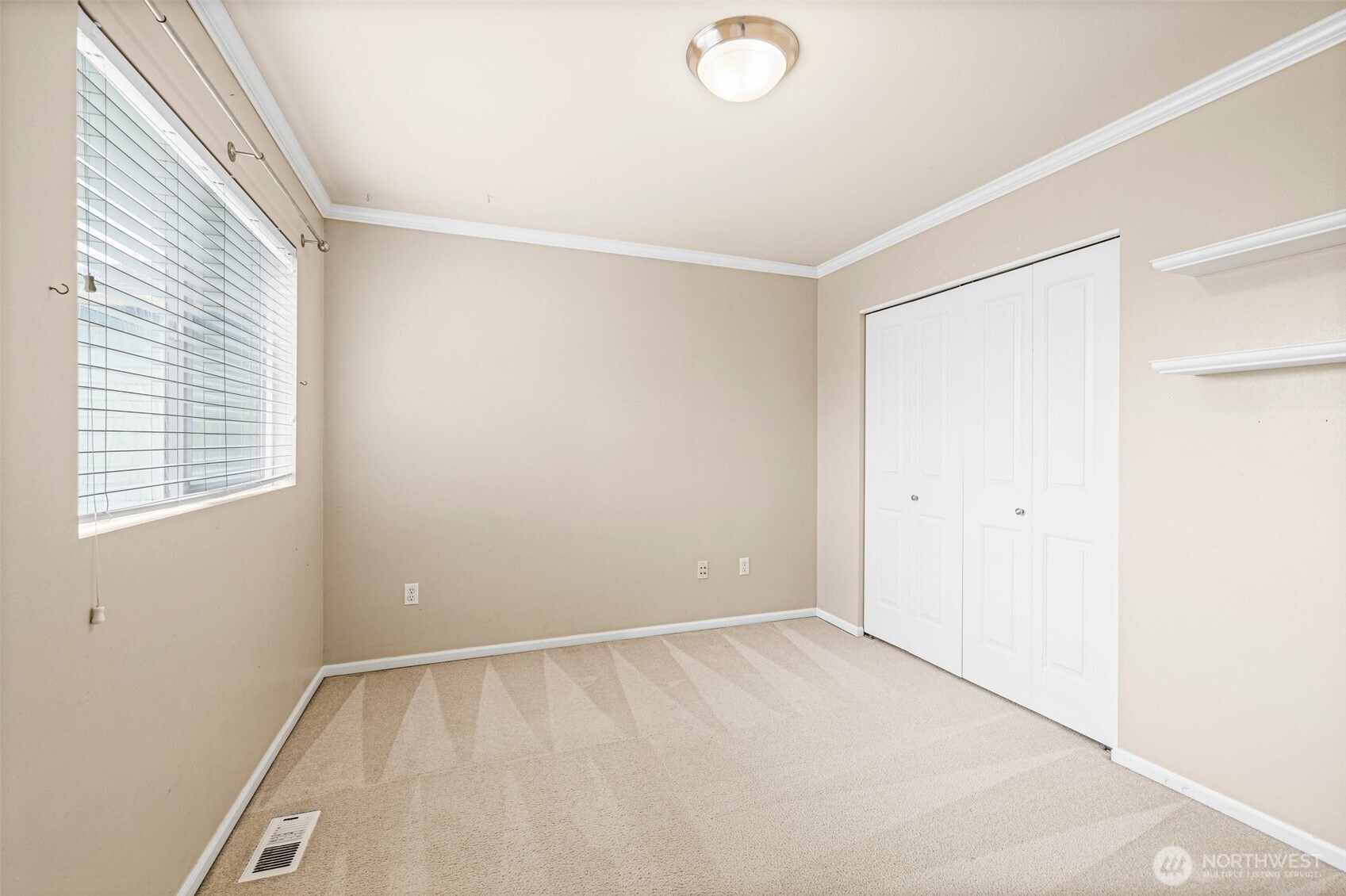 17071 165th Avenue Property Photo 19