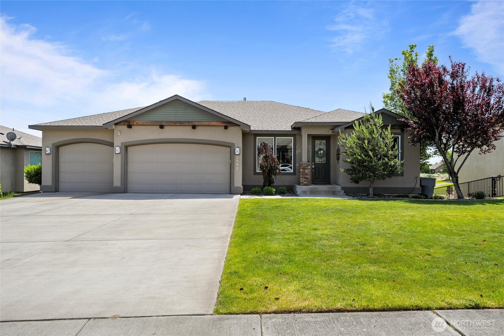 2842 Sawgrass Loop Property Photo