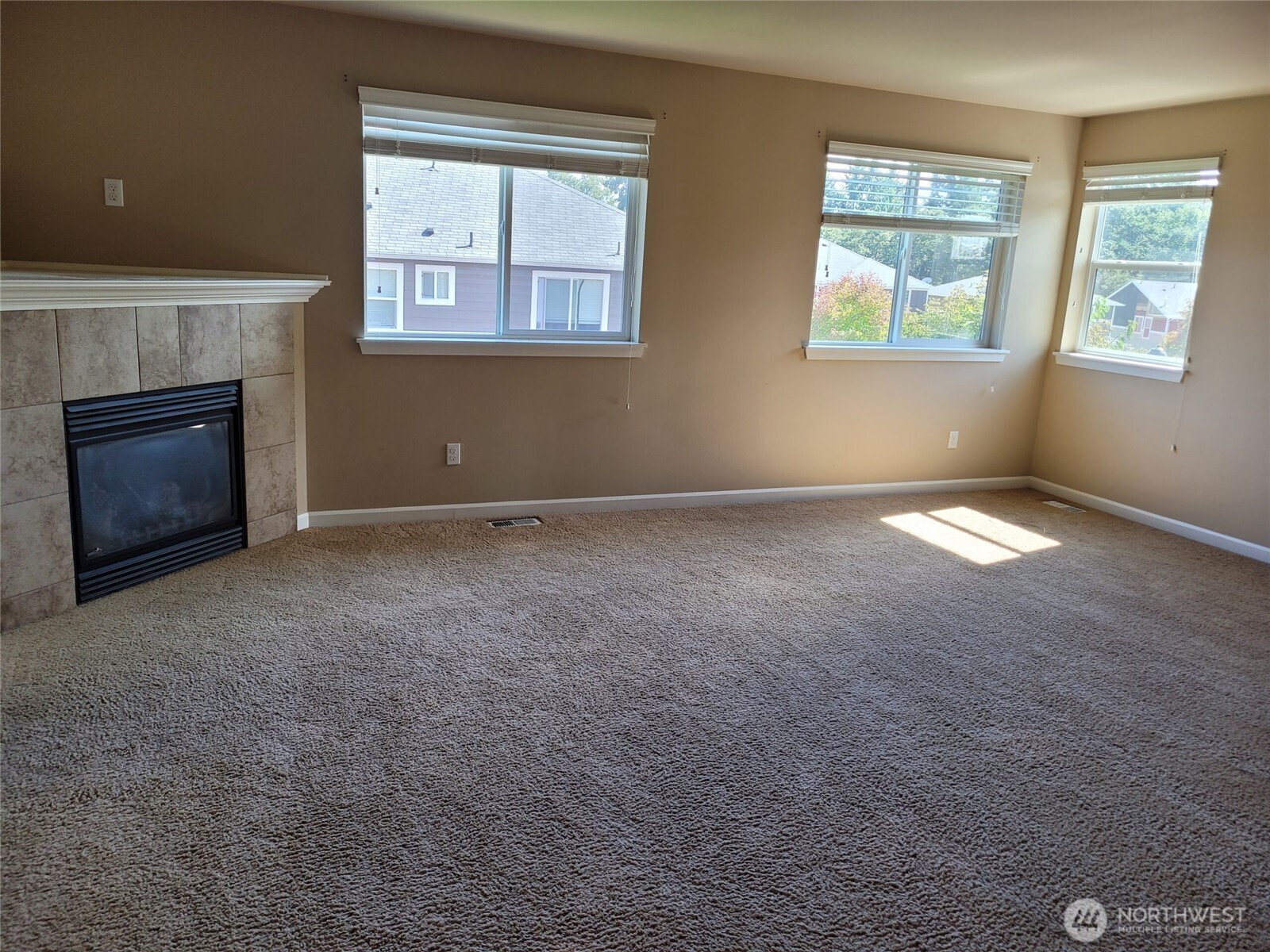 1434 Bedstone Drive Property Photo 8