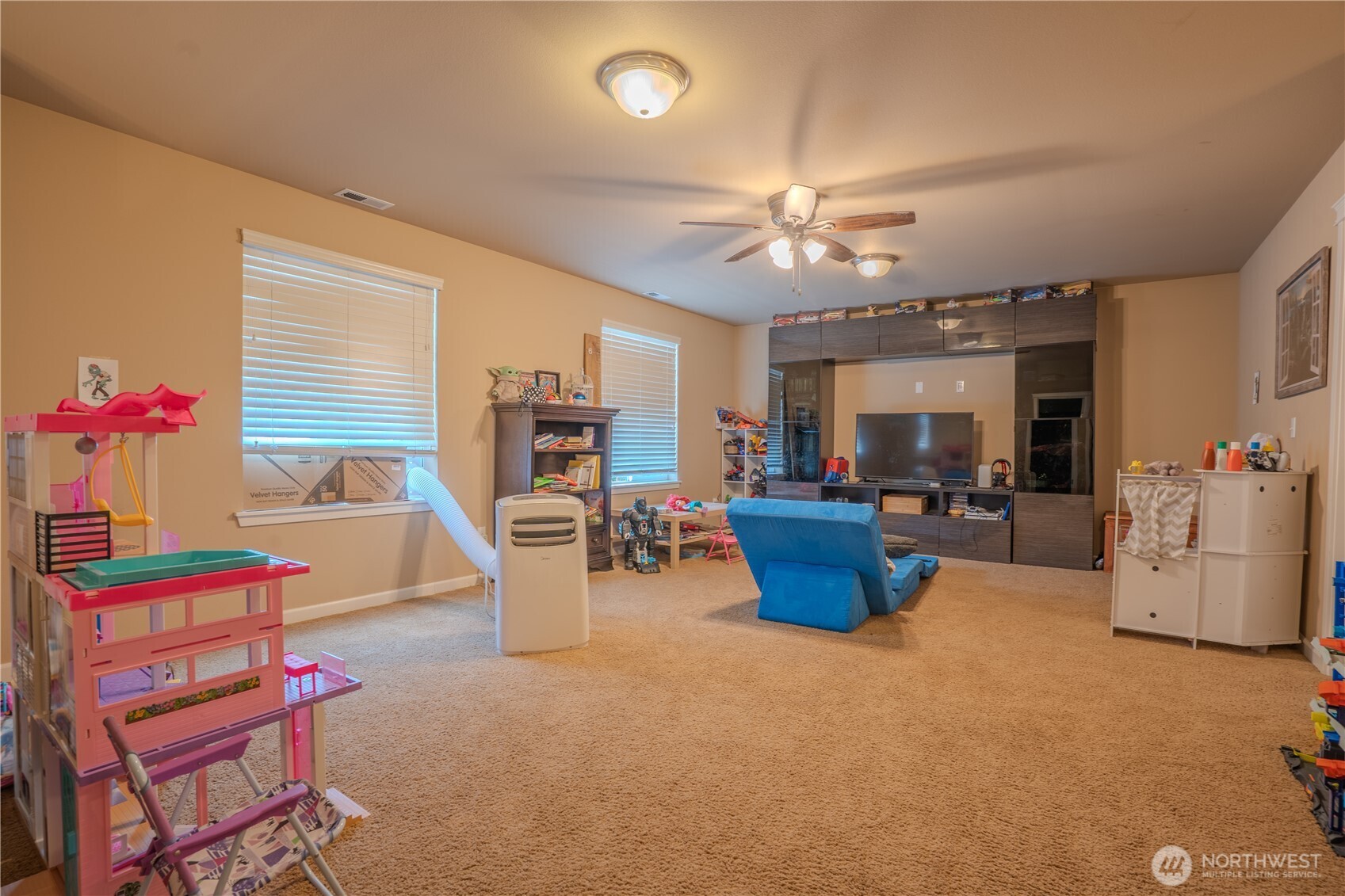 1434 Bedstone Drive Property Photo 28