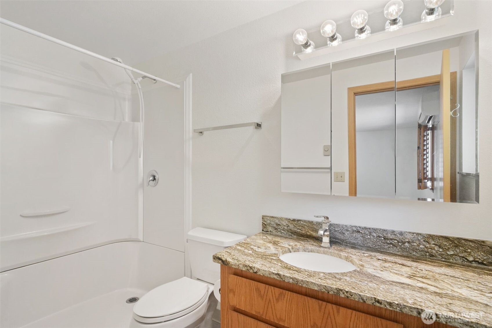 20215 State Route 507 Property Photo 21