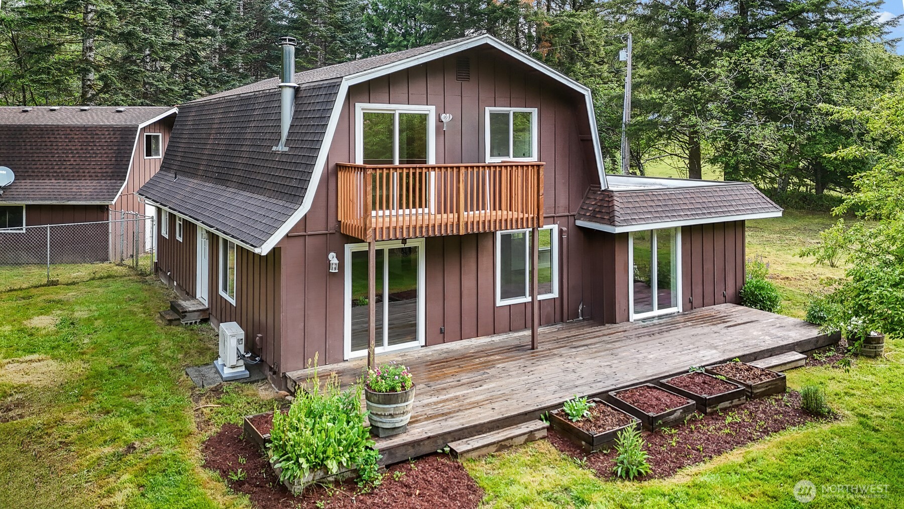 320 Powers Creek Road Property Photo 1