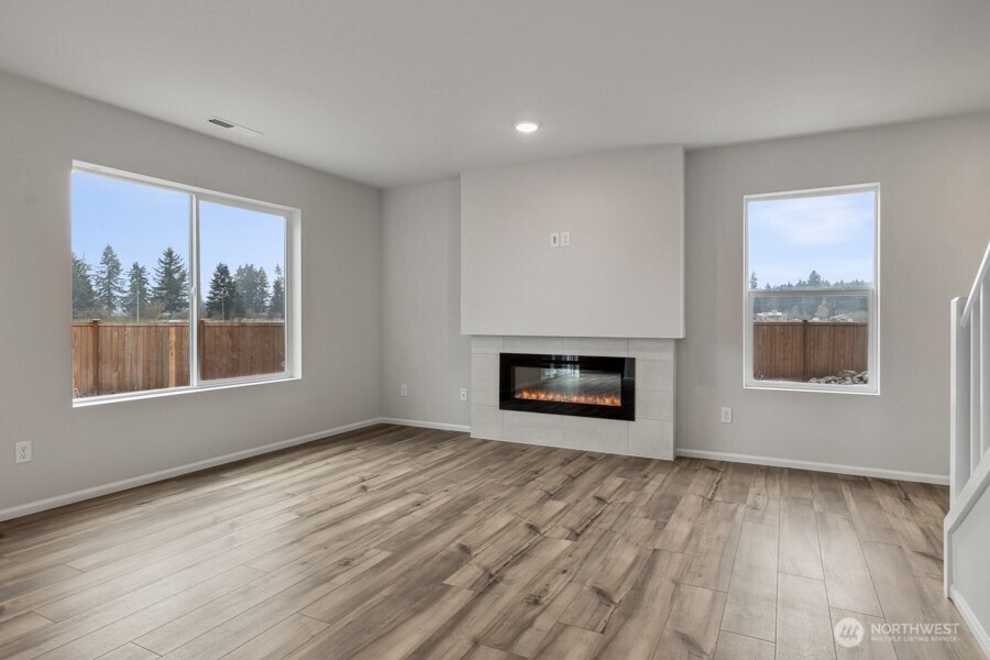 1467 Salzer Creek Drive Property Photo 4