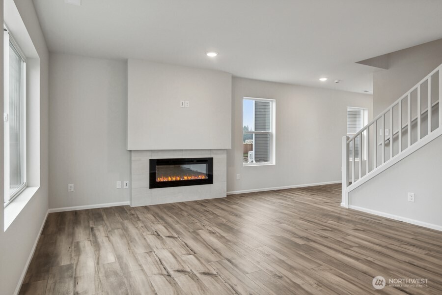 1467 Salzer Creek Drive Property Photo 6