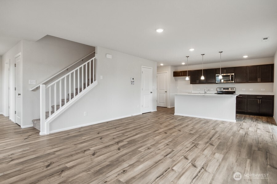 1467 Salzer Creek Drive Property Photo 7