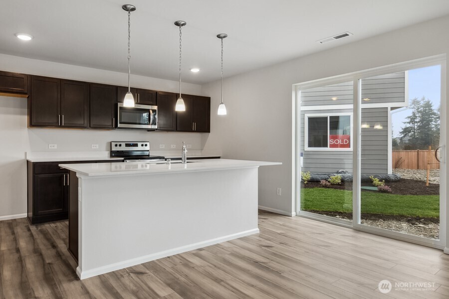 1467 Salzer Creek Drive Property Photo 8