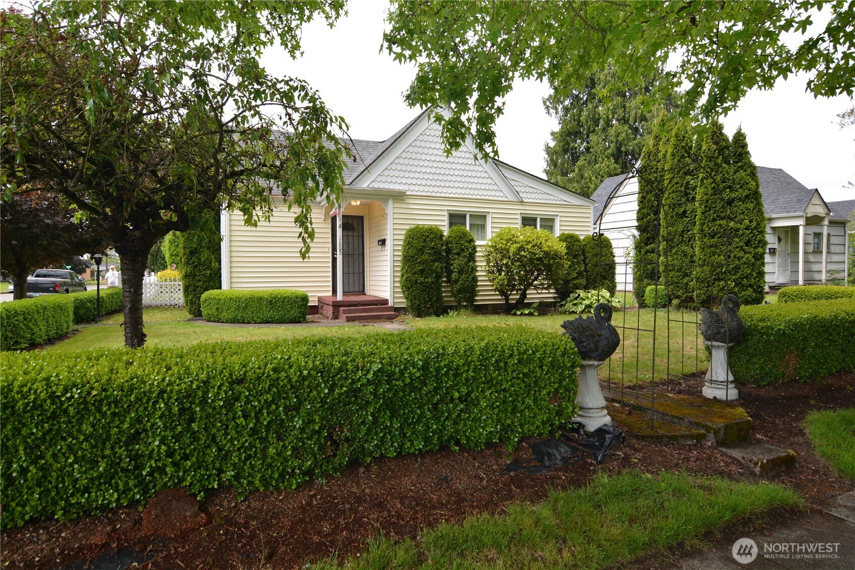 1605 7th Avenue Property Photo 27