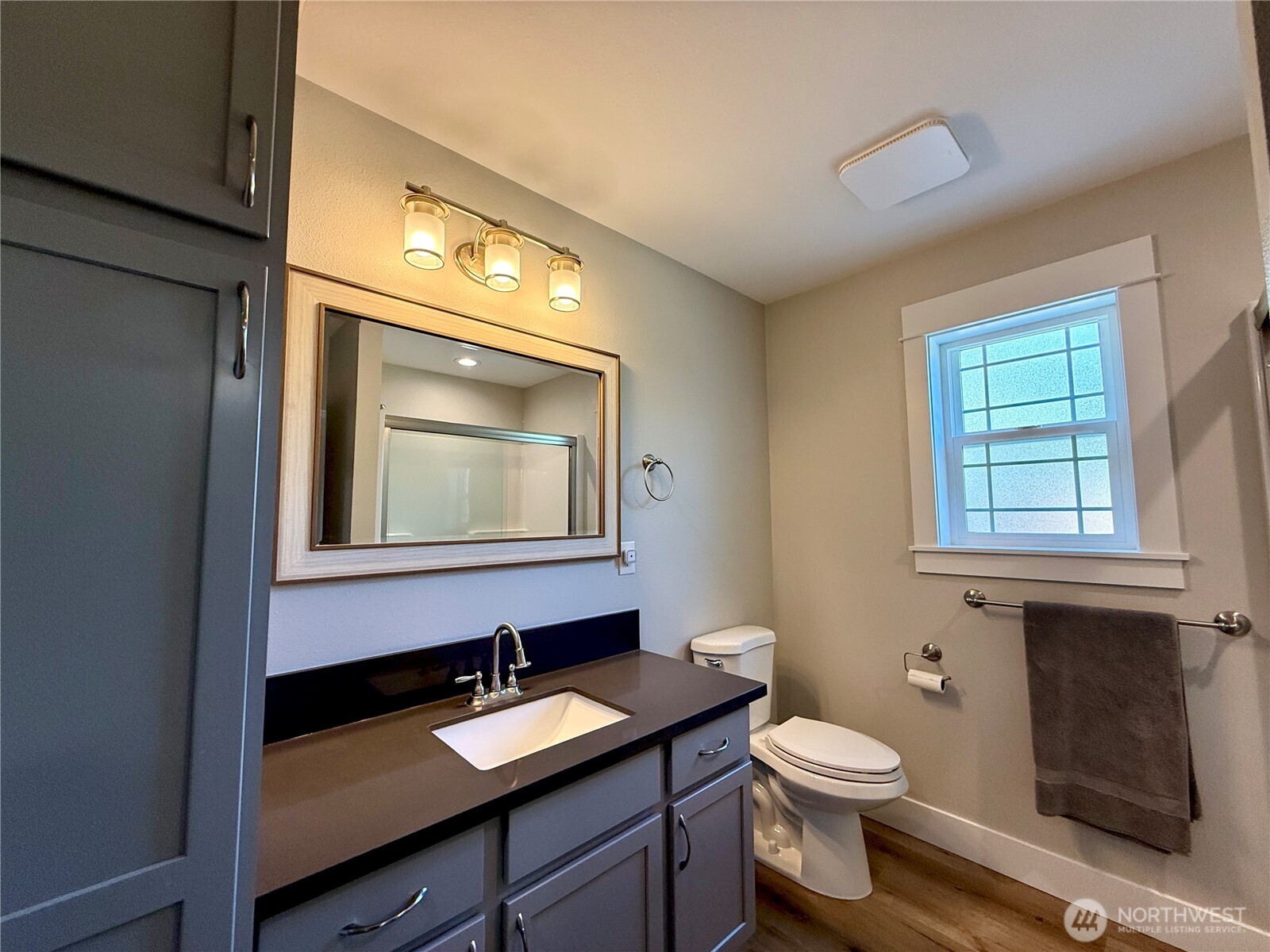 335 N Wynoochee Drive Property Photo 22