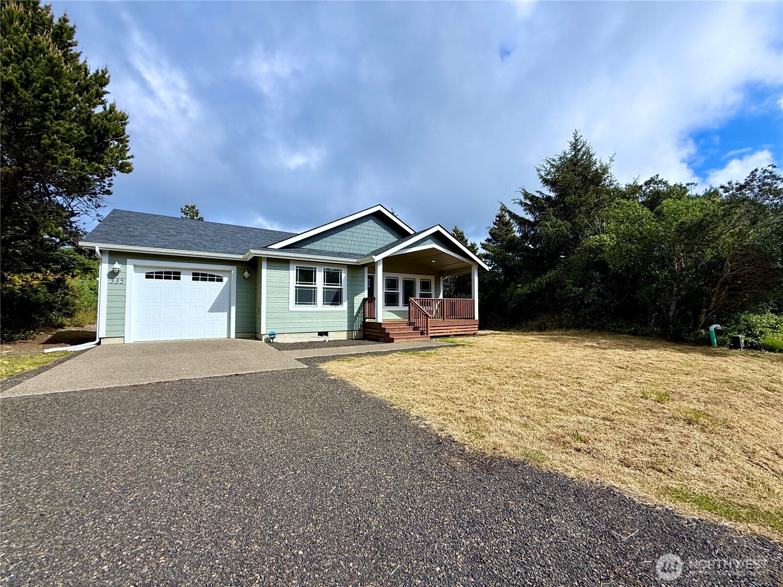 335 N Wynoochee Drive Property Photo 32