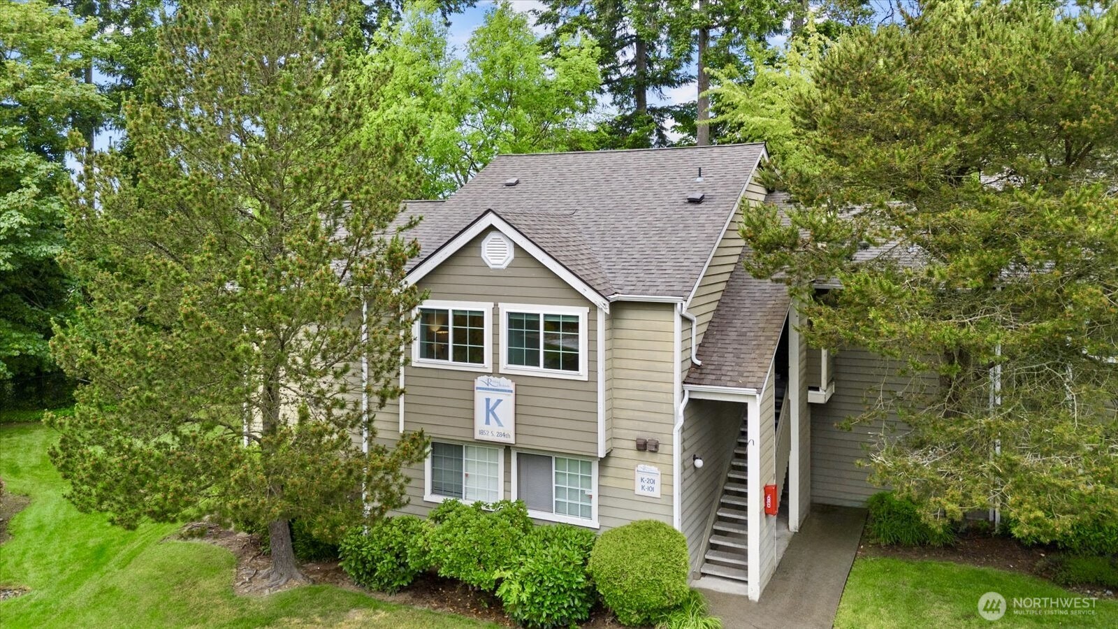 1852 S 284th Lane K-201 Property Photo 1