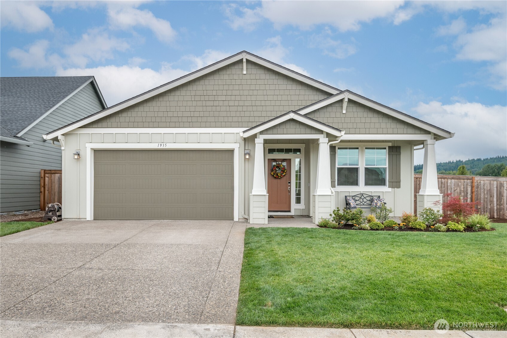 1935 Schneiter Drive Property Photo 1