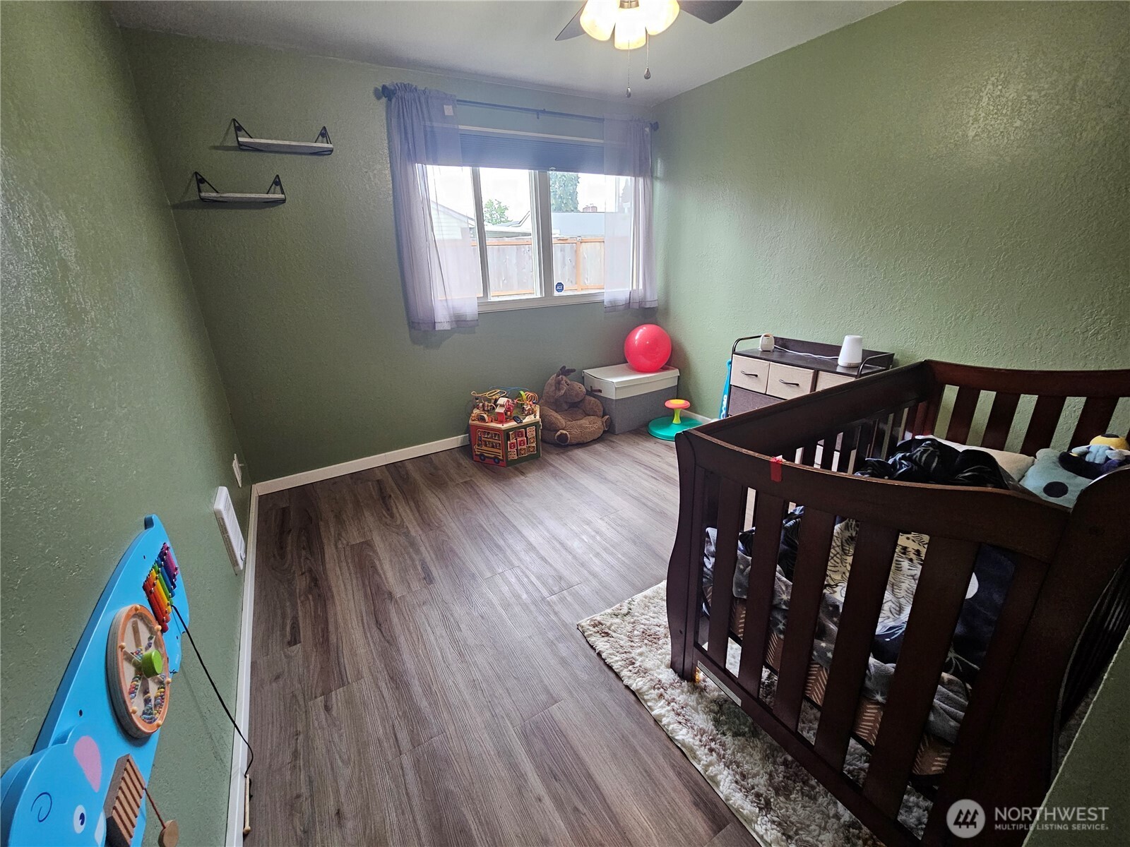 10915 Davisson Road Property Photo 15