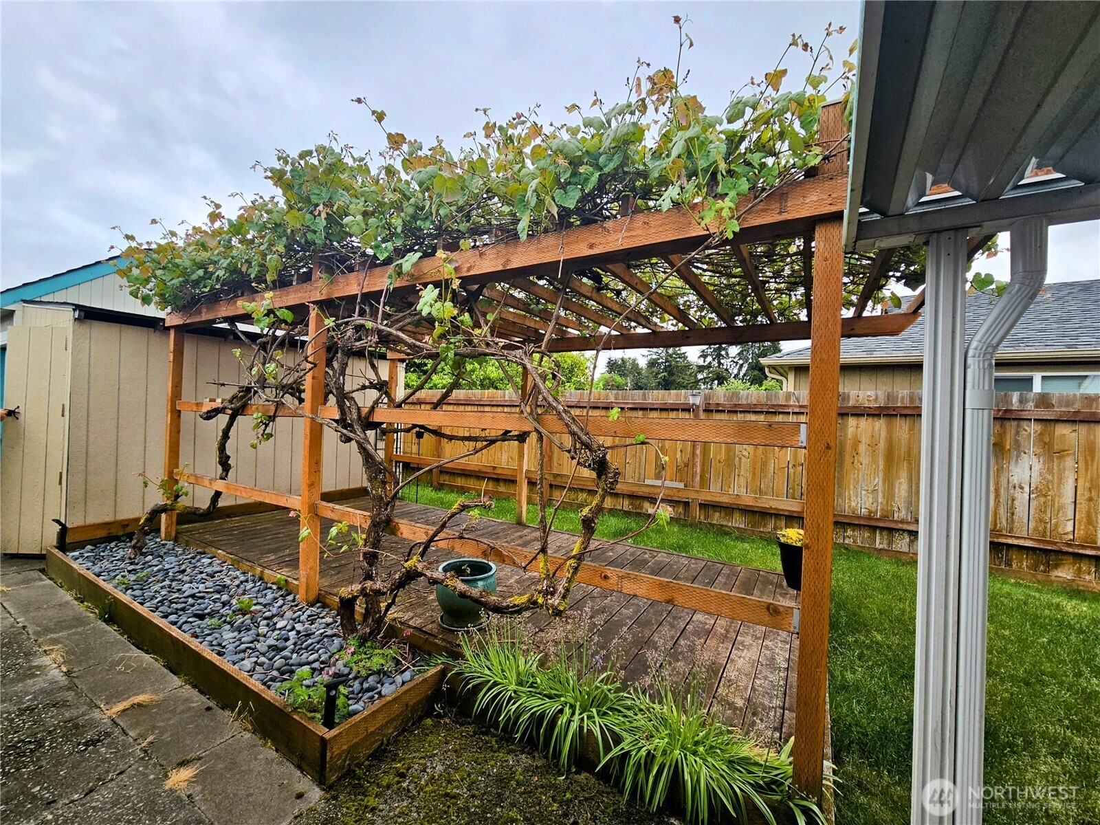 10915 Davisson Road Property Photo 20