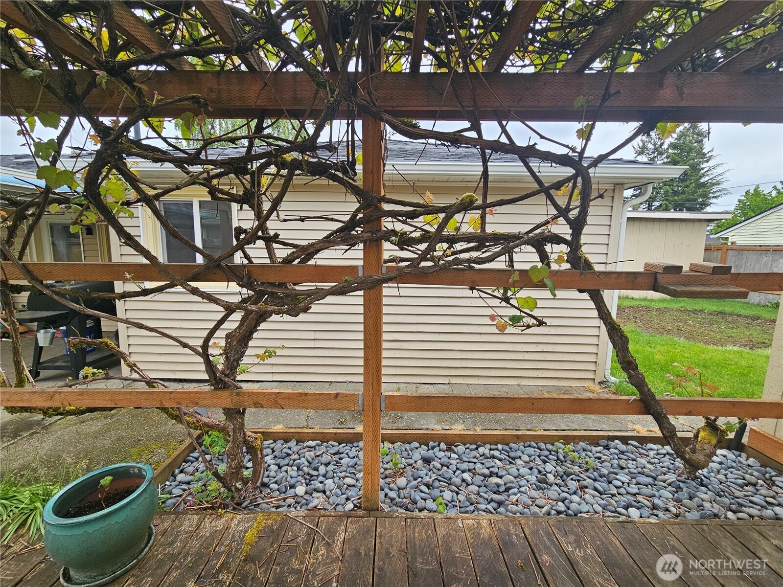 10915 Davisson Road Property Photo 24