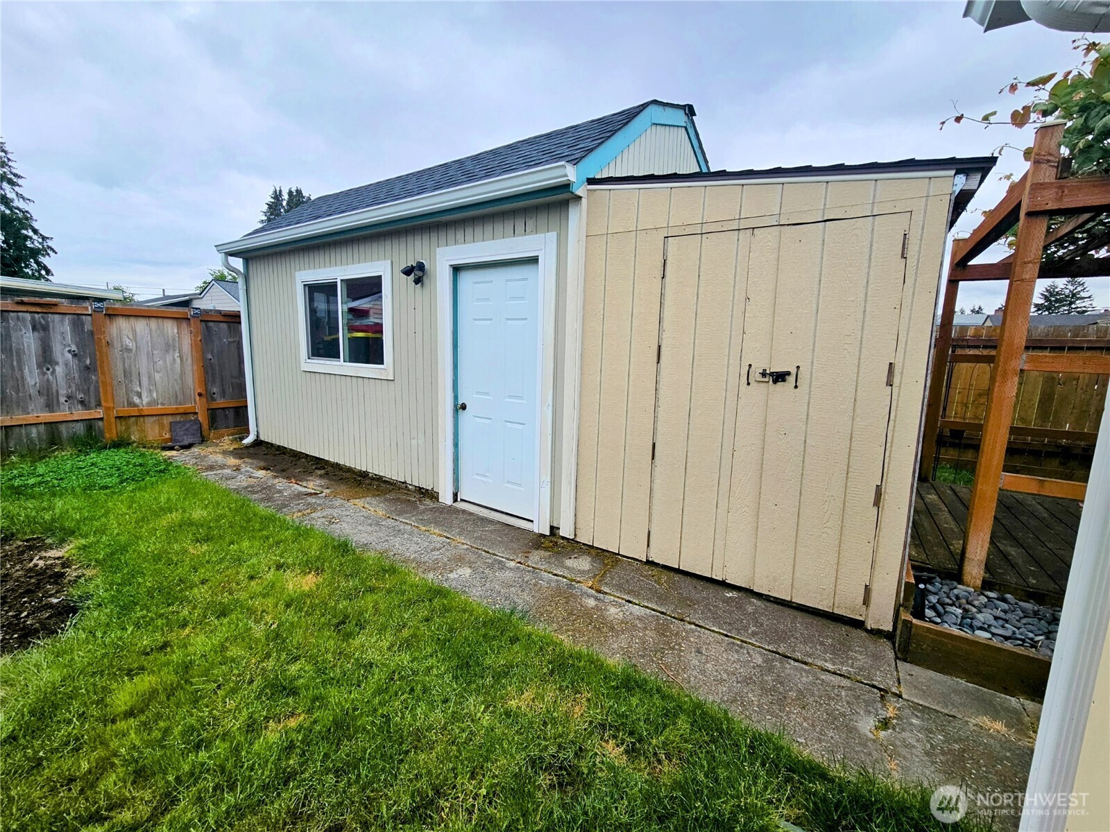 10915 Davisson Road Property Photo 36