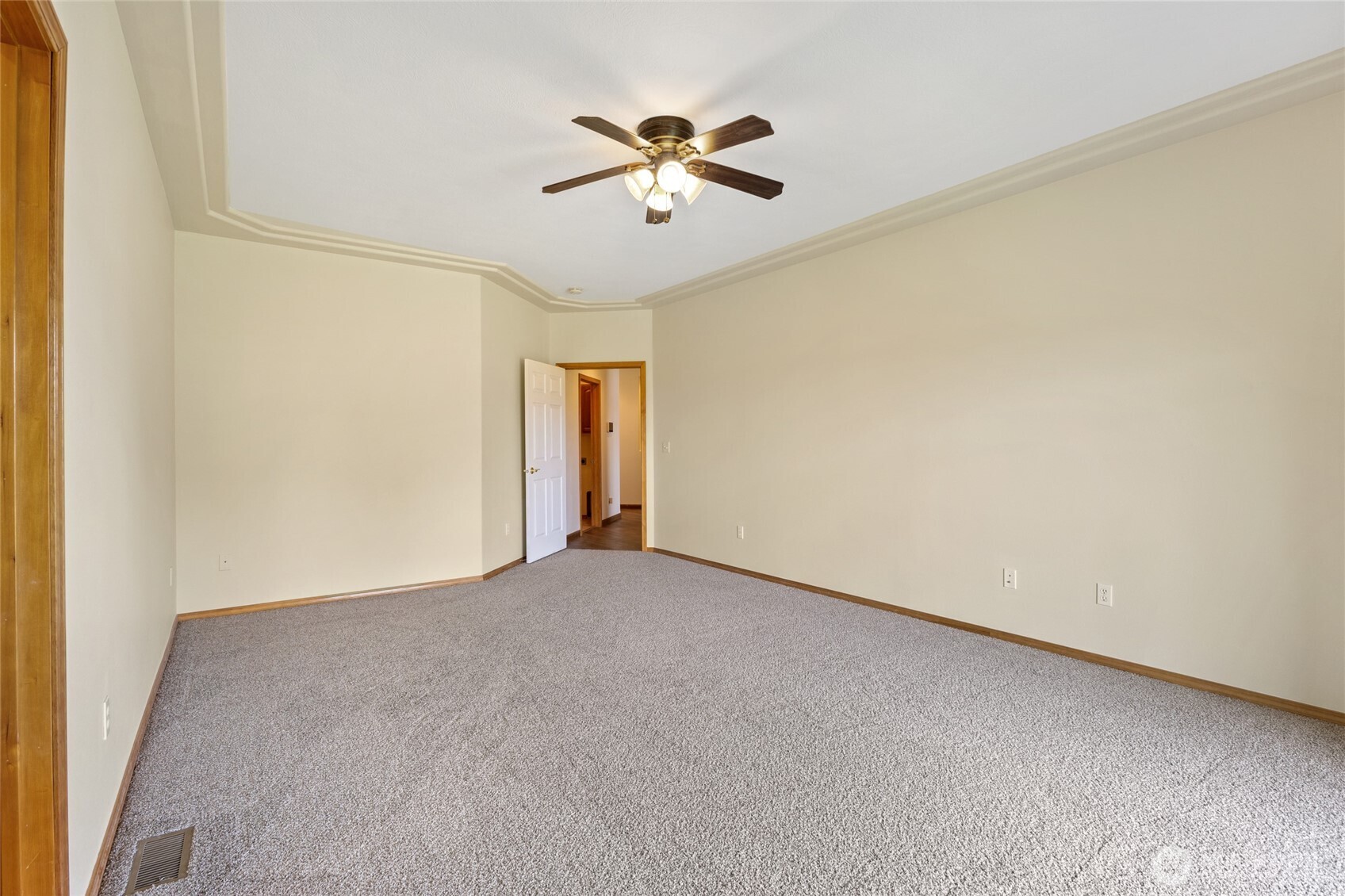 121 Scenic Drive Property Photo 14