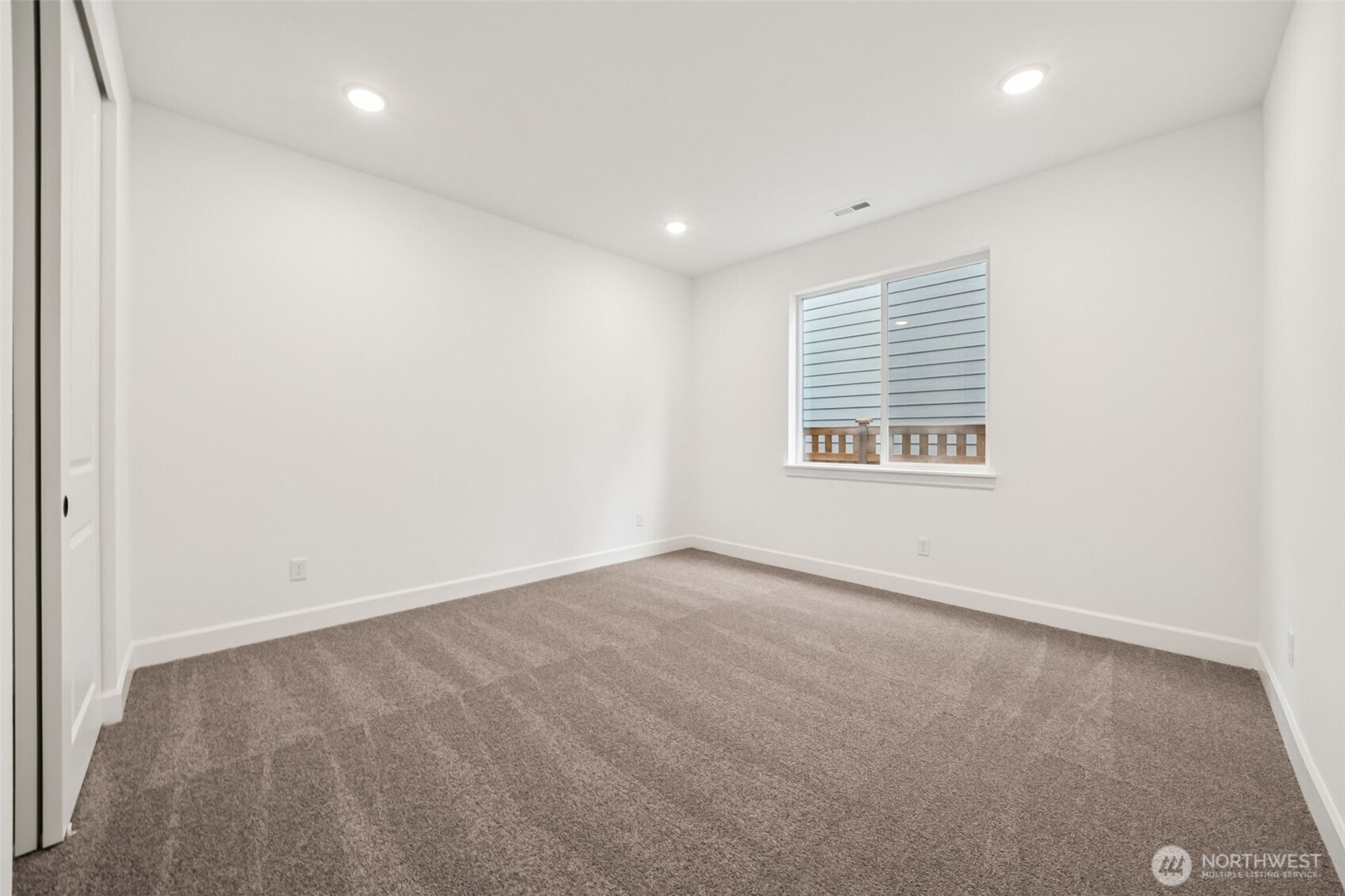 20255 145th Street 855 Property Photo 15