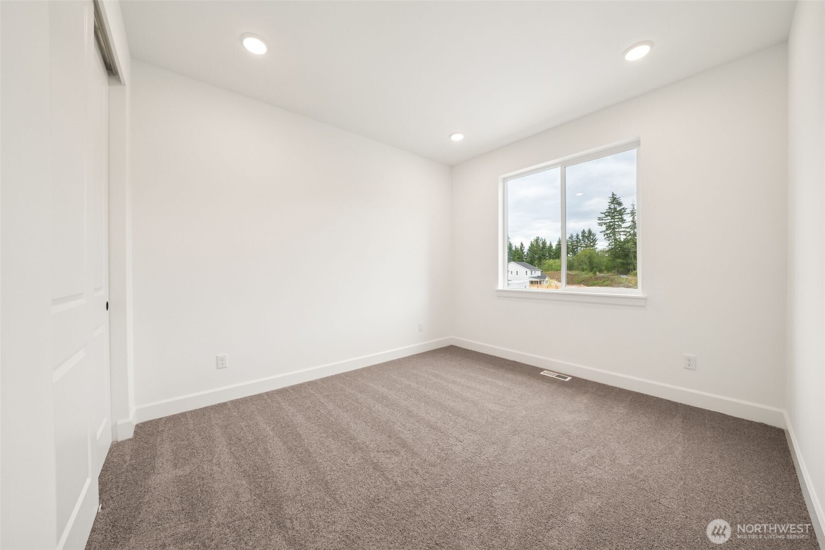 20255 145th Street 855 Property Photo 24