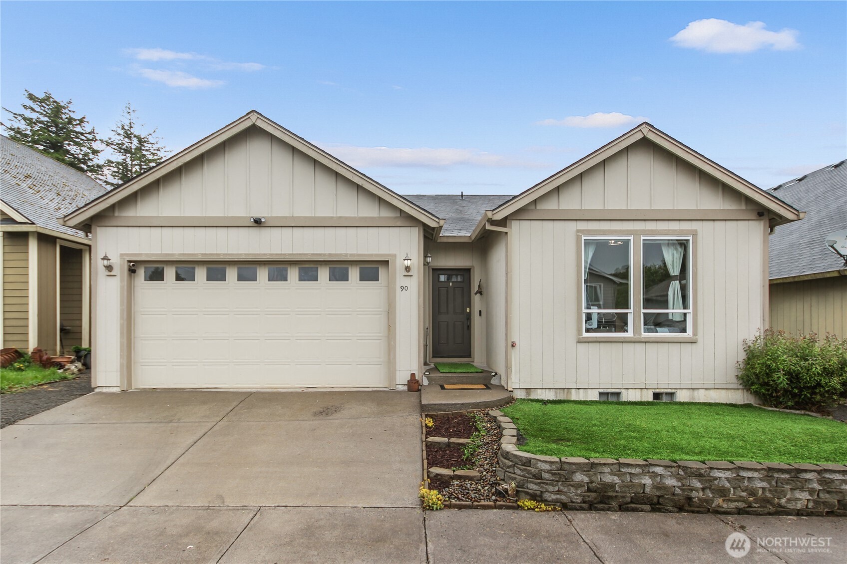 90 Glen Gate Loop Property Photo 1