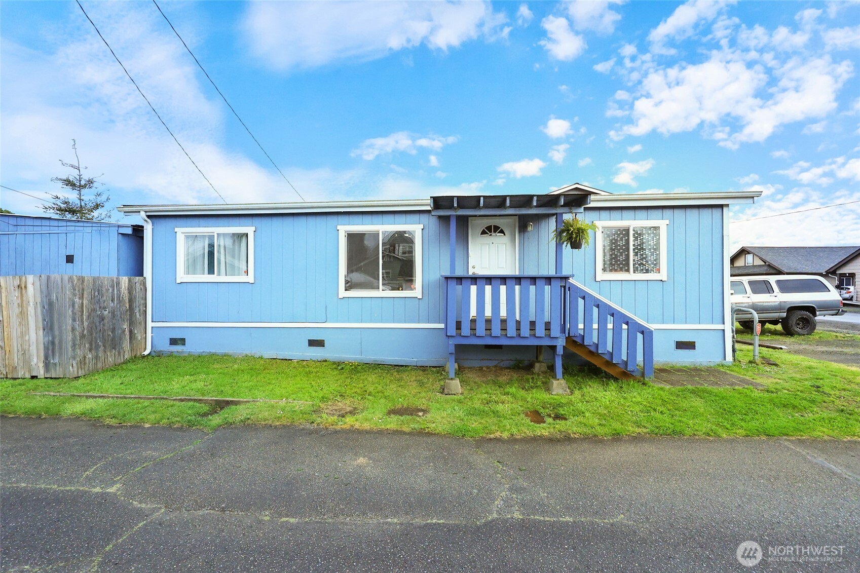 208 S Monroe Street Property Photo 1