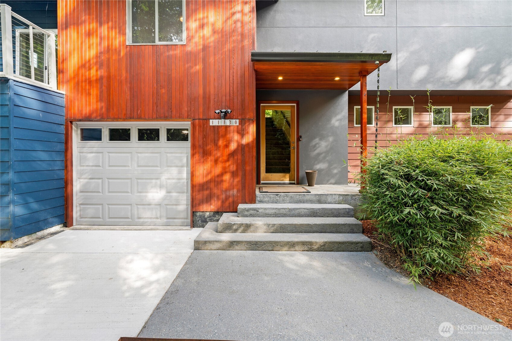 11130 Seola Beach Drive Property Photo 2