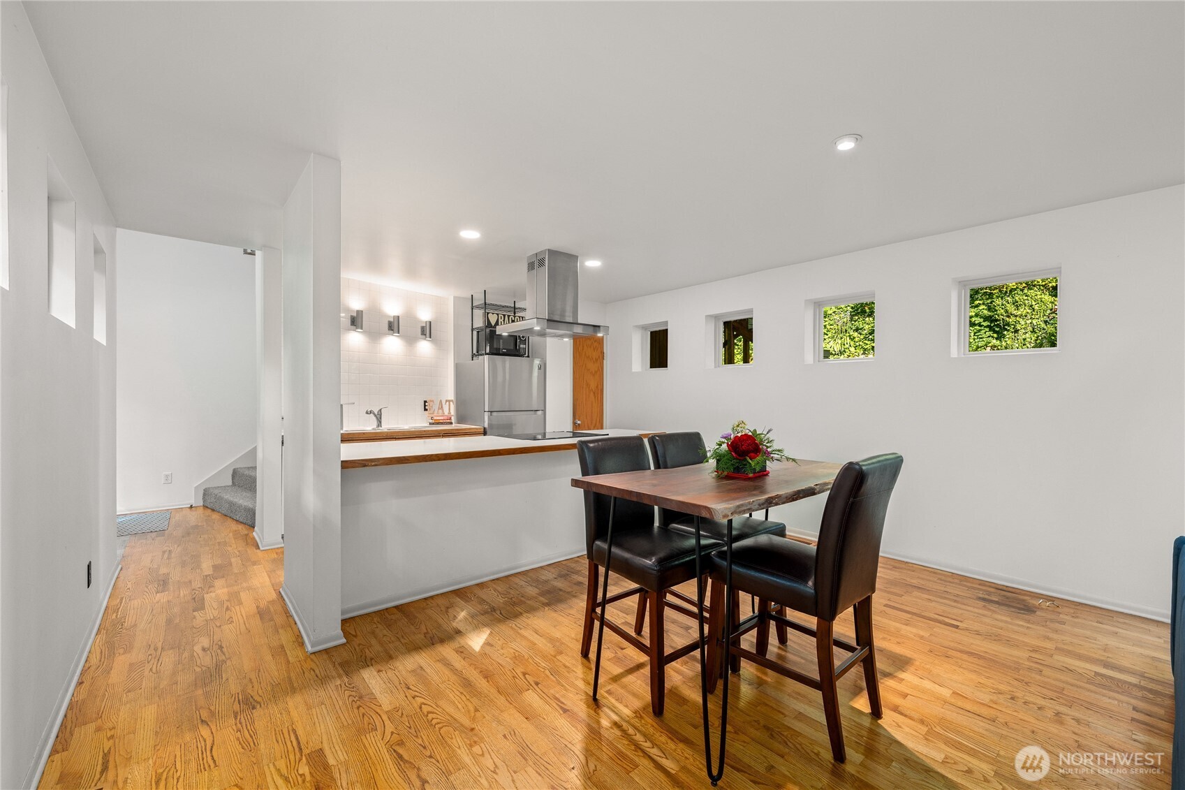 11130 Seola Beach Drive Property Photo 9