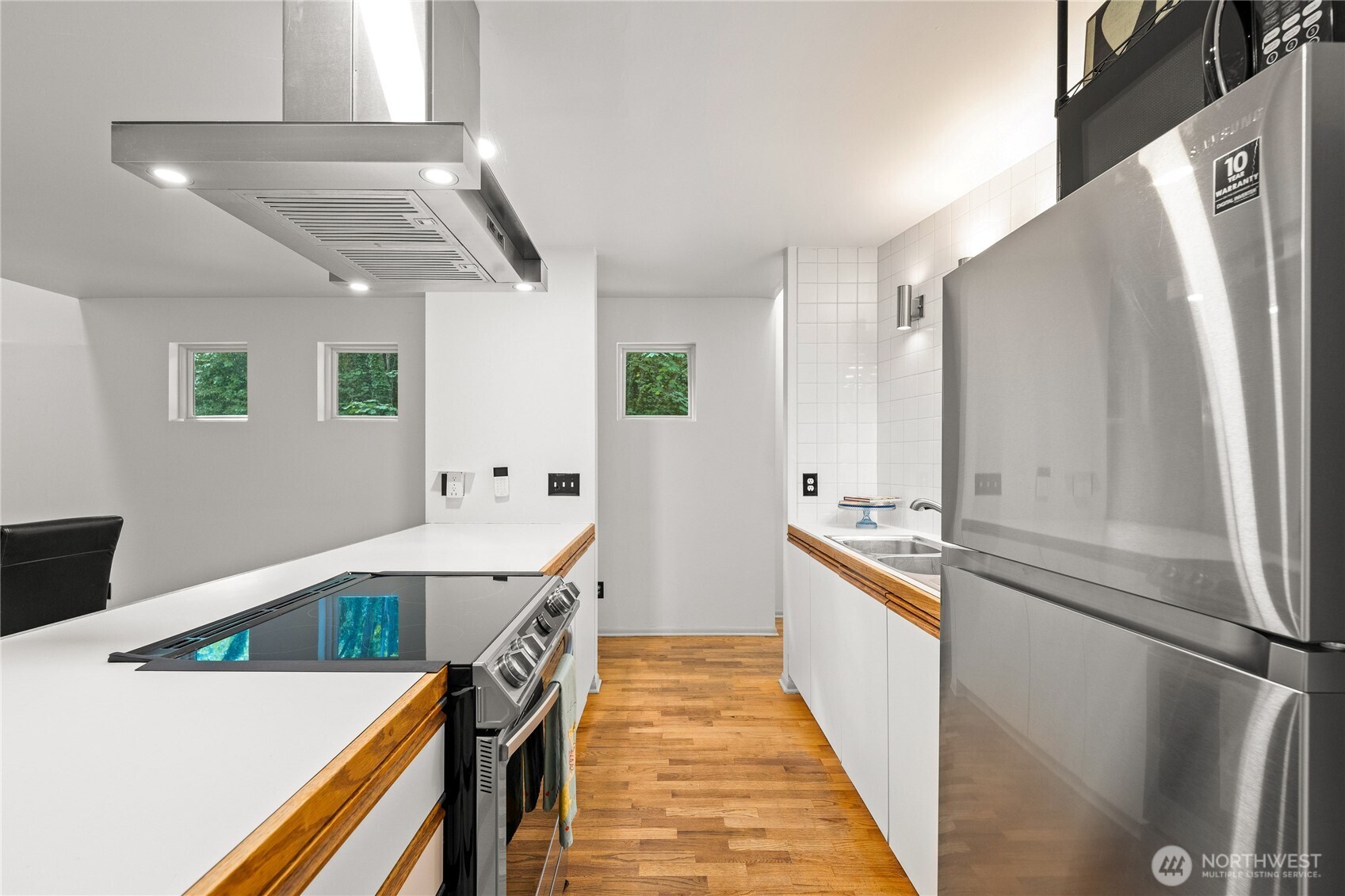 11130 Seola Beach Drive Property Photo 15